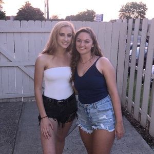 Meet your Posher, Molly